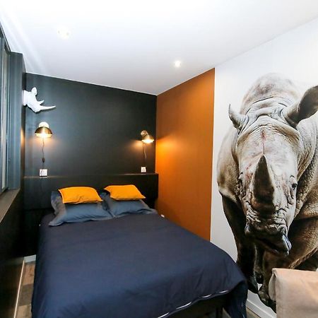 Appartement Le Rhinocéros, T1 hypercentre chic et cosy, Wifi par SOVALFI à Saint-Etienne  Extérieur photo
